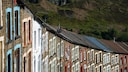 Ehemalige Minenarbeiterhäuser im Rhondda Valley in Wales