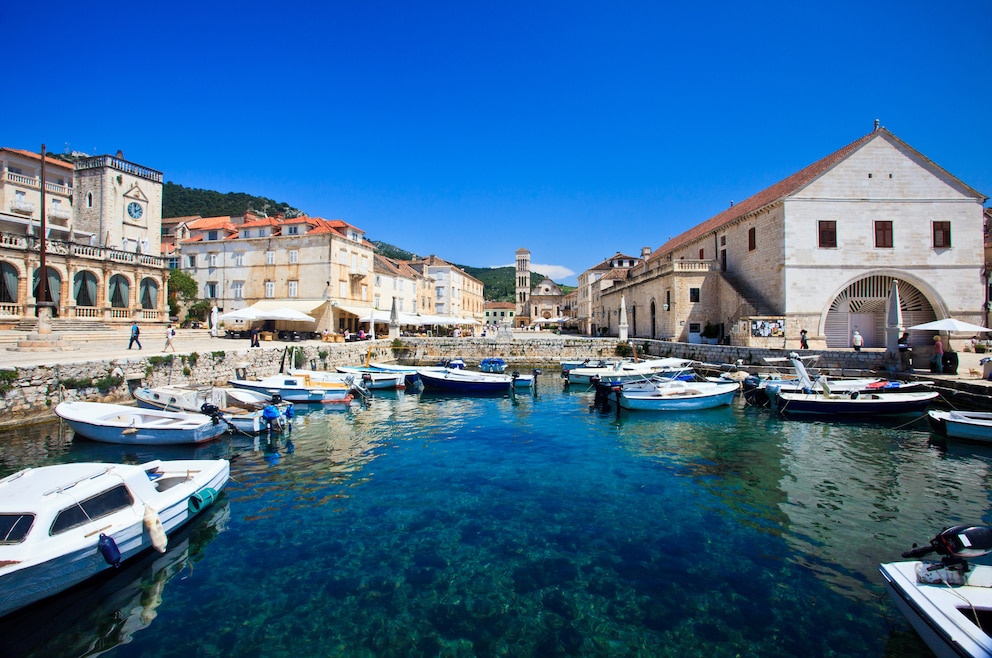 Hvar ist eine Ferieninsel in Kroatien