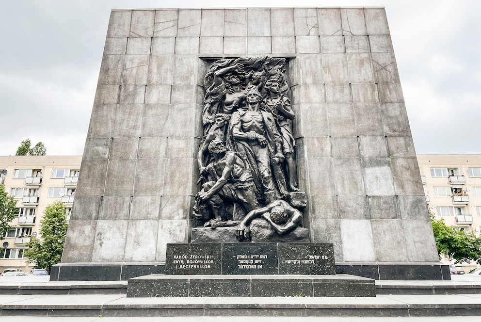 Das Denkmal der Helden des Ghettos in Warschau