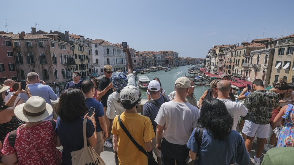 Übertourismus in Venedig, Italien