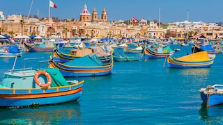 Bunte Boote im Hafen von Marsaxlokk, Malta