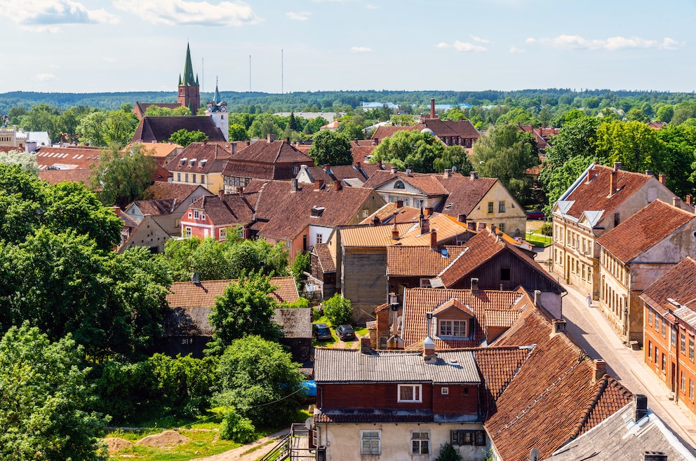 Kuldīga ist eine Stadt in Lettland 