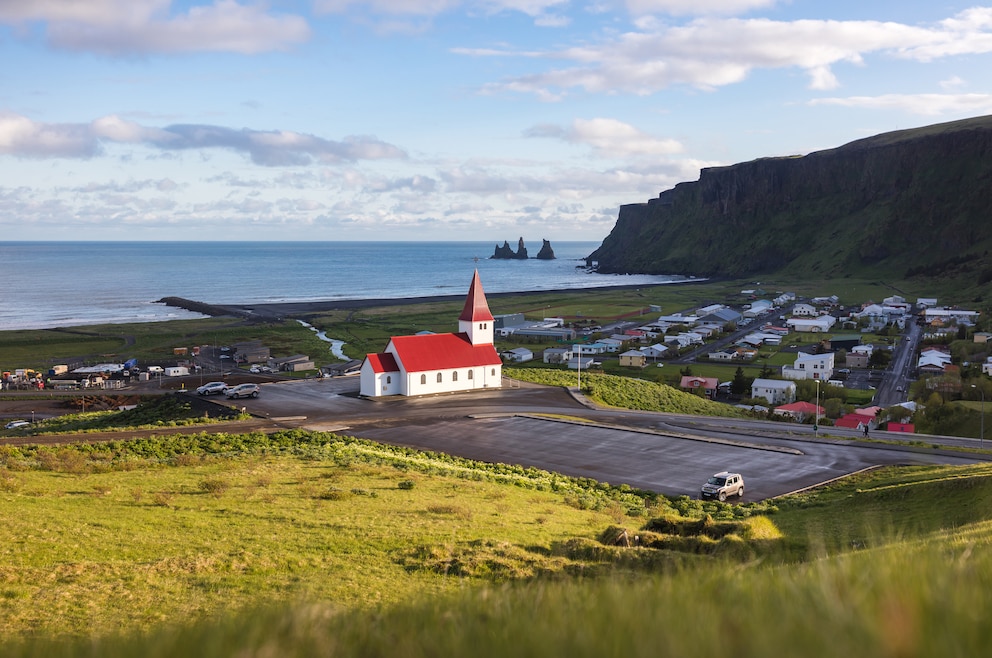 Vík í Mýrdal ist ein Küstendorf in Island