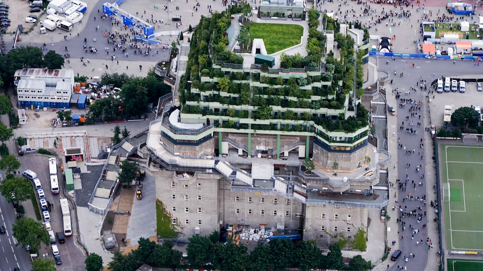 Grüner Bunker in Hamburg: Das neue Wahrzeichen der Hansestadt - TRAVELBOOK