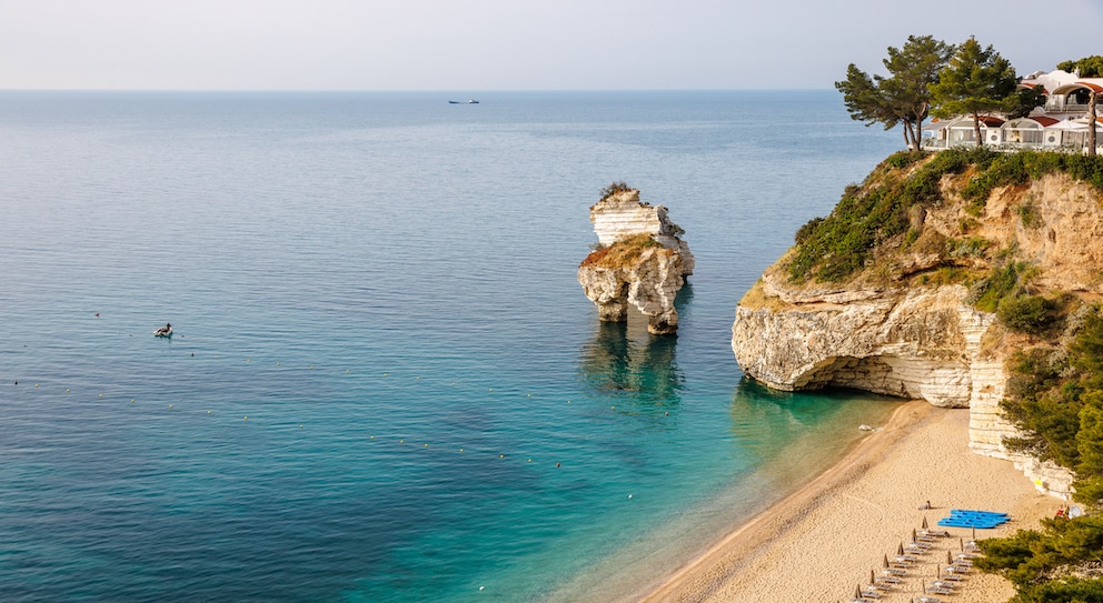 Die Baia delle Zagare in der Gegend Gargano zählt zu den schönsten Buchten Apuliens und verfügt über einen der schönsten Strände Süditaliens