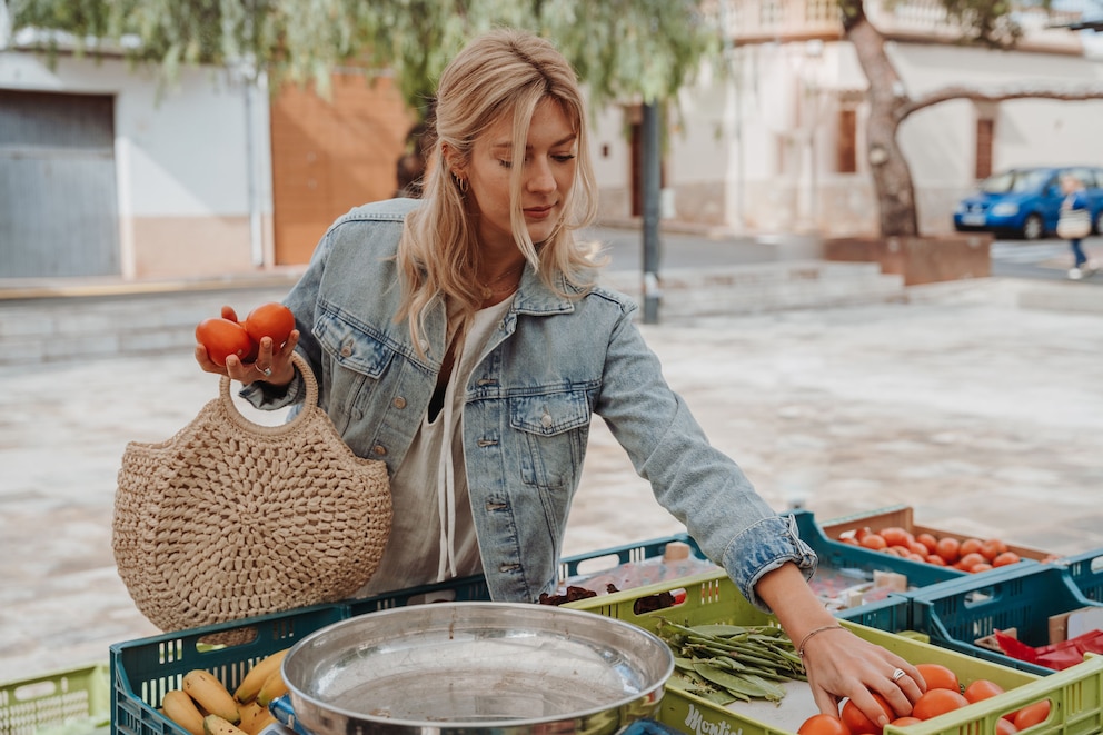 Verunreinigtes Obst und Gemüse als mögliche Infektionsquelle ©Elena Peters Fotografie