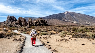 Der neue Wanderweg, die Route 040, führt Sportler 55 Kilometer von der Nordküste Teneriffas bis zum Gipfel des Vulkanbergs Teide und zurück