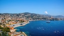Port de Villefranche-sur-Mer liegt an der Côte d'Azur und ist ein tolles Reiseziel für einen Urlaub im September