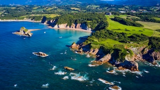 Diese Urlaubsorte in Frankreich sind noch echte Geheimtipps: Blick auf Hendaye im Baskenland