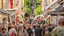 Jeden Dienstag strömen Besucher in Massen zum Wochenmarkt nach Artà – zum Leidwesen der Anwohner