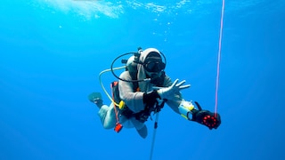 Es muss nicht immer ein Schiffswrack sein, auf das man als Taucher stößt. Wie wäre es mal mit alten Minenbauten?
