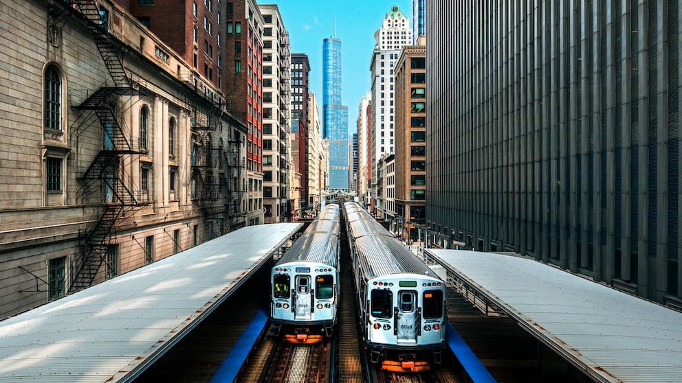 Die Millionenmetropole am Südwestufer des Michigansees ist eine faszinierende Stadt mit grünen Oasen, fantastischen Museen