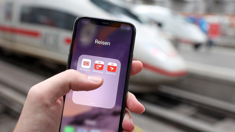 Die Deutsche Bahn hat die Frist für kostenlose Sofortstornierungen von Tickets auf drei Stunden verkürzt: Dies gilt für alle online gekauften Fernverkehrstickets.