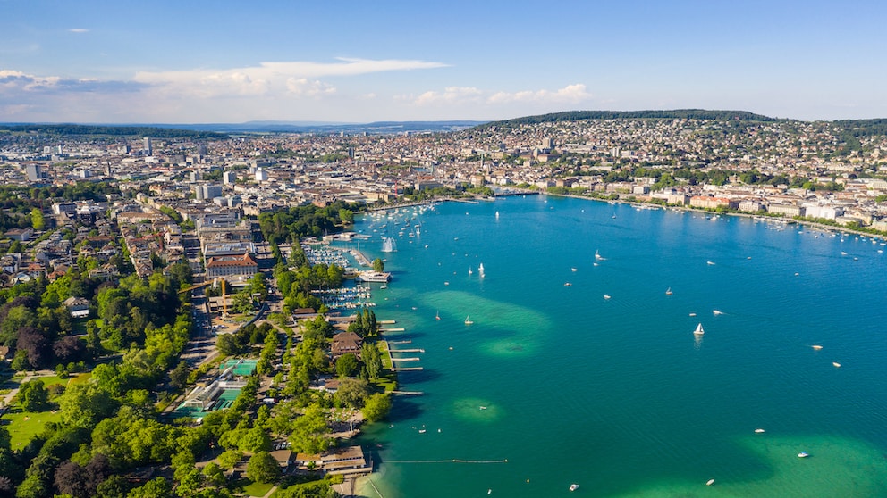 Das Frühlingsfest im Schweizer Zürich ist sehr zu empfehlen