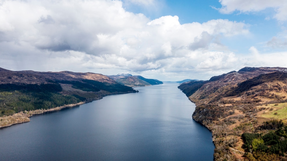 Loch Ness in Schottland