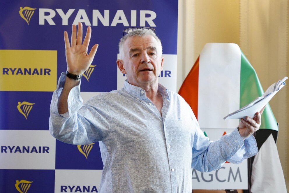 Michael O'Leary ist der CEO von Ryanair und glaubt, dass Menschen unter Druck am besten arbeiten