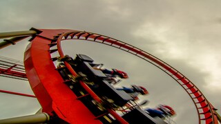 Für schwache Nerven sollen Achterbahnen ohnehin nicht sein. Schließlich geht es ja genau darum: den Passagieren in kürzester Zeit einen maximalen Adrenalinausstoß zu ermöglichen