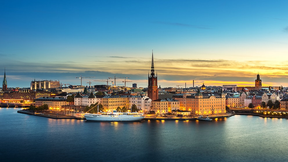 Ein guter Ausgangspunkt für die Erkundung Stockholms und gleichzeitig ein absolutes Muss-Ziel ist Gamla stan, die Altstadt.