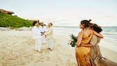 Davon träumen viele Brautpaare: von einer Hochzeit an einem paradiesischen Strand