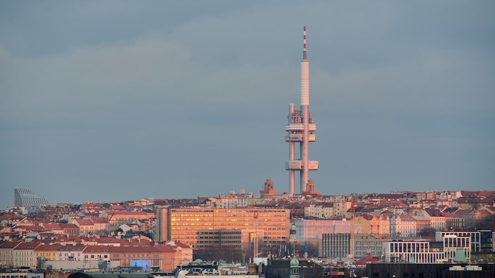 Die Aussicht im ehemaligen Fernsehturm ist unschlagbar