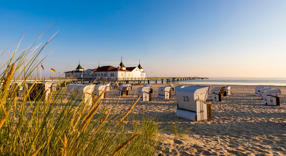 Das Seeheilbad Ahlbeck auf Usedom. Die Ostseeinsel ist ganzjährig ein beliebtes Urlaubsziel