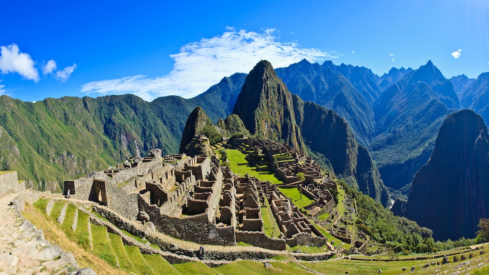 Wer an Peru denkt, verbindet damit sogleich auch die legendäre Inkastadt Machu Picchu.