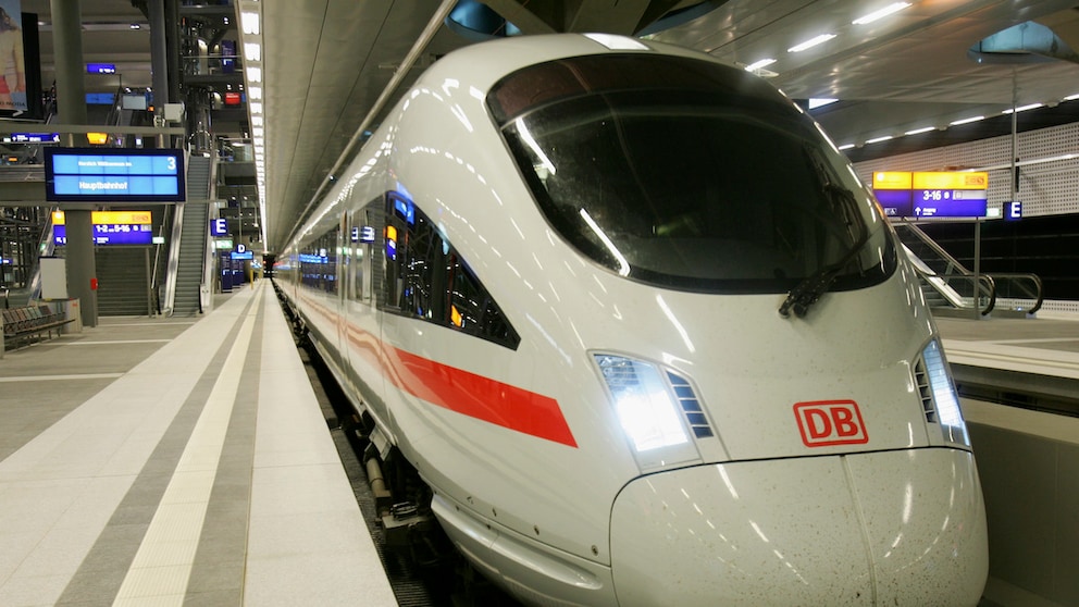 Eine neue Direktverbindung der Deutschen Bahn soll die Hauptstädte Berlin und Paris in nur acht Stunden Fahrtzeit verbinden