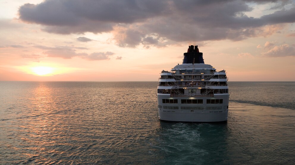 Eine Fahrt mit dem Kreuzfahrtschiff kann schon mal so viel kosten wie ein Neuwagen.