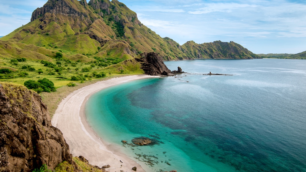 Indonesien ist nicht nur wegen seiner Traumstrände ein beliebtes Reiseziel – doch bei der Einreise gilt es ab sofort eine wichtige Sache zu beachten