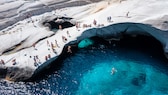 Traumhaft schön: der Strand Sarakiniko auf der Kykladen-Insel Milos