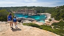Mit Kindern auf Mallorca wandern – in den Sommerferien: Das mag zunächst verrückt erscheinen.