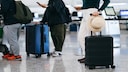 Wer kennt das nicht: Gerade dann, wenn man es eilig hat und das Gate für den gebuchten Flug bald schließt, ist die Schlange vor der Sicherheitskontrolle besonders lang.