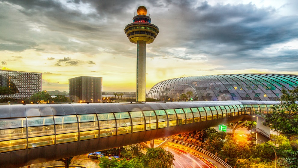 Am Flughafen Singapur können Passagiere jetzt ohne Passkontrolle reisen