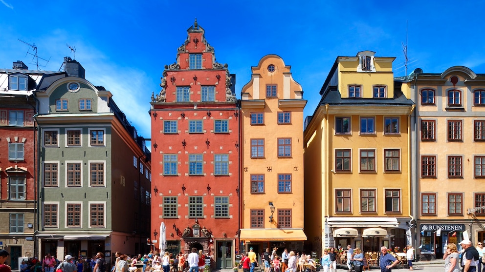 Stortorget in Stockholm: Die vermeintlich freundlichste Stadt Europas liegt in Skandinavien – erkennen Sie sie?