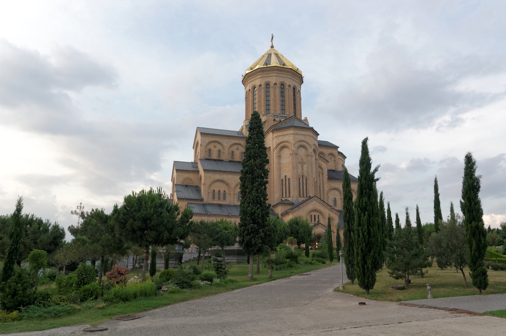 Die Sameba-Kathedrale in Georgiens Hauptstadt 