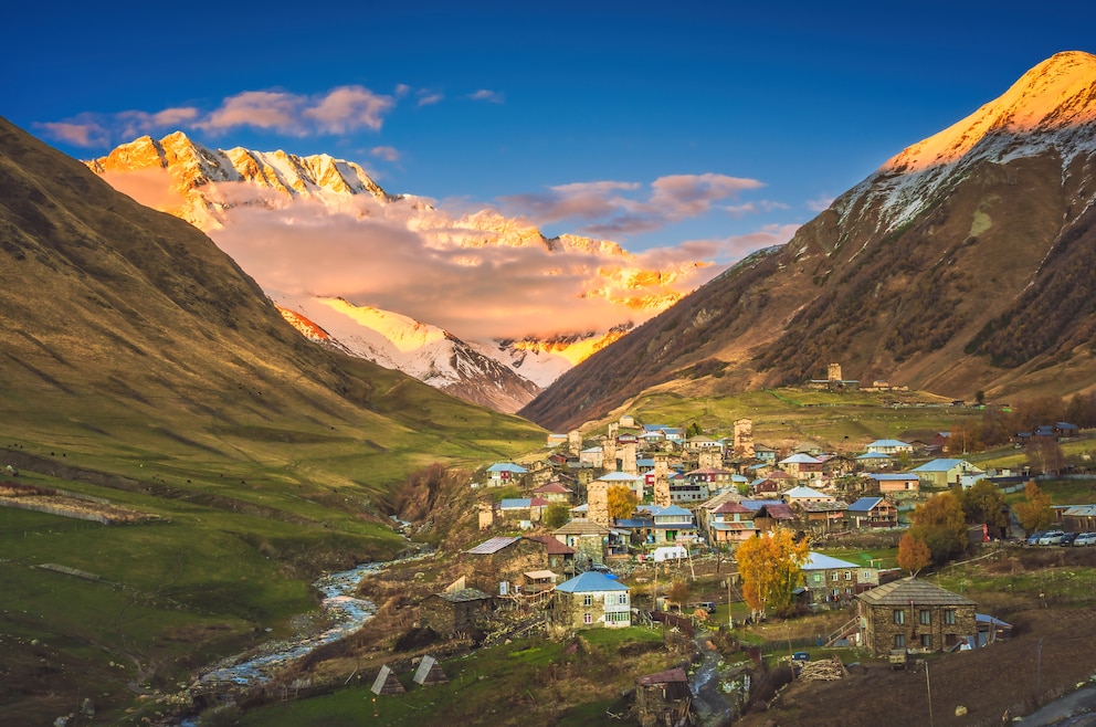 Das Dorf Ushguli in Swanetien in Georgien