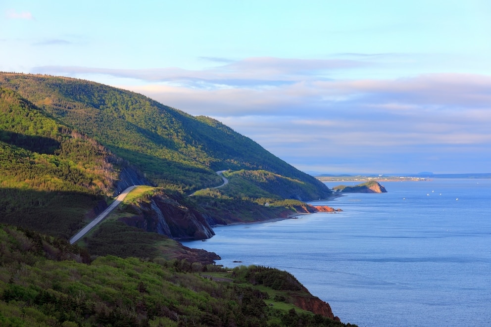 Die Kap-Breton-Insel ist für ihre einzigartige raue Schönheit des Hochlandes bekannt