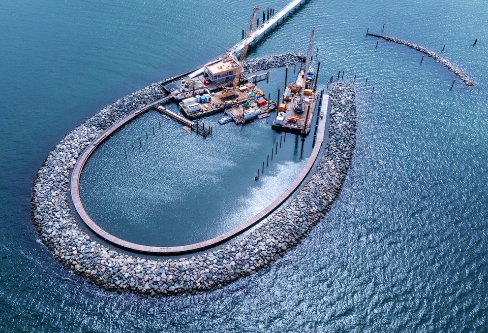 Der tropfenförmige Inselhafen soll den Nothafen auf der Halbinsel Fischland-Darß-Zingst ersetzen