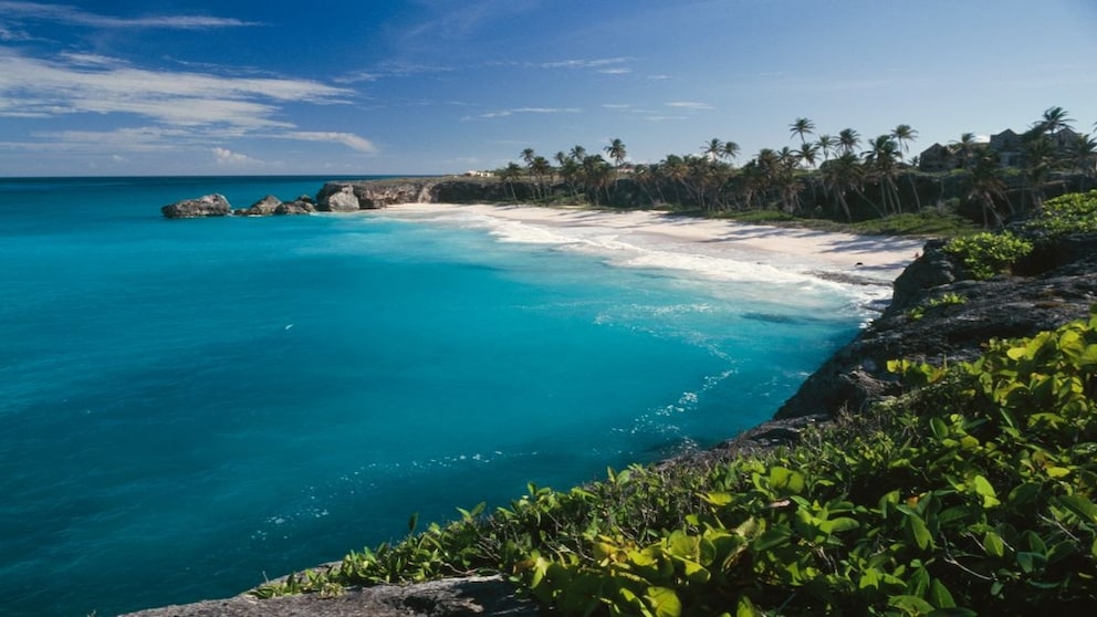 Der Harry Smith Beach liegt in der Bottom Bay auf Barbados und ist das perfekte Ziel für eine Urlaub im Dezember