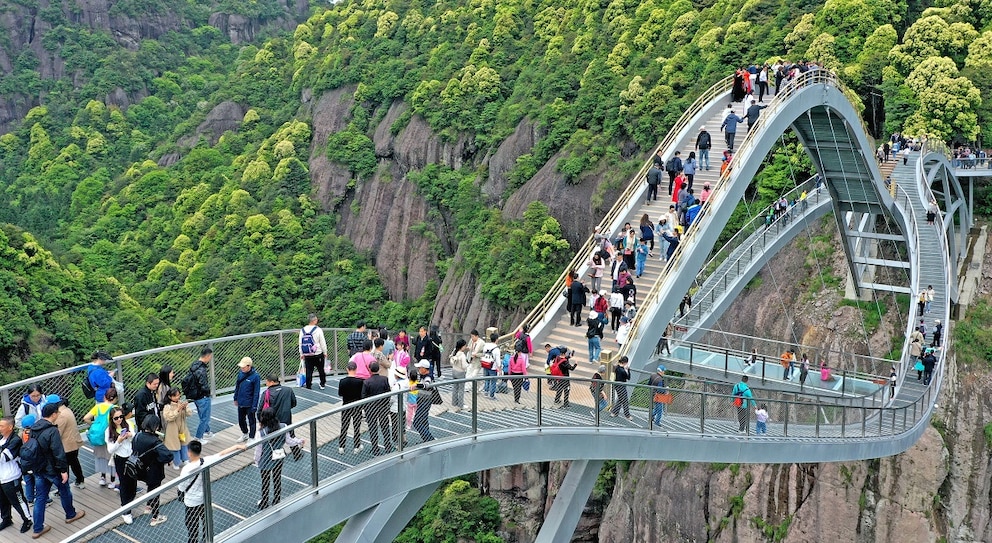 Ruyi Bridge