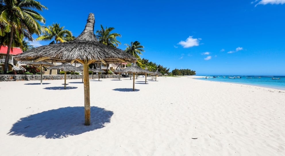 Flic en Flac Beach is certainly one of the most famous beaches in Mauritius
