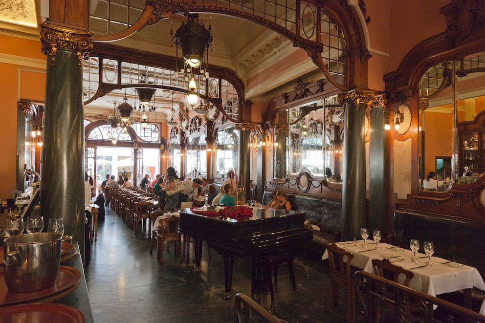 Prachtvoll: das Cafe Majestic in Porto