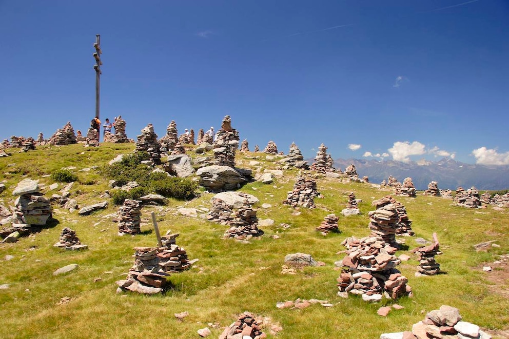 Die „Stoanernen Mandln“ auf der Hohen Reisch bei Bozen in Südtirol (Italien) sollen schon mehr als 500 Jahre alt sein