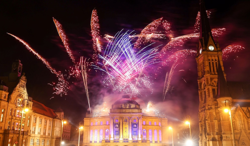 Feuerwerk in Chemnitz zur Ernennung als Kulturhauptstadt 2025