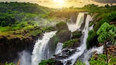 Iguazú-Wasserfälle an der Grenze zwischen Brasilien und Argentinien