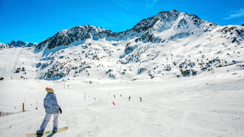 Dieses Skigebiet im Fürstentum Andorra zählt zu den Geheimtipps unserer Autorin