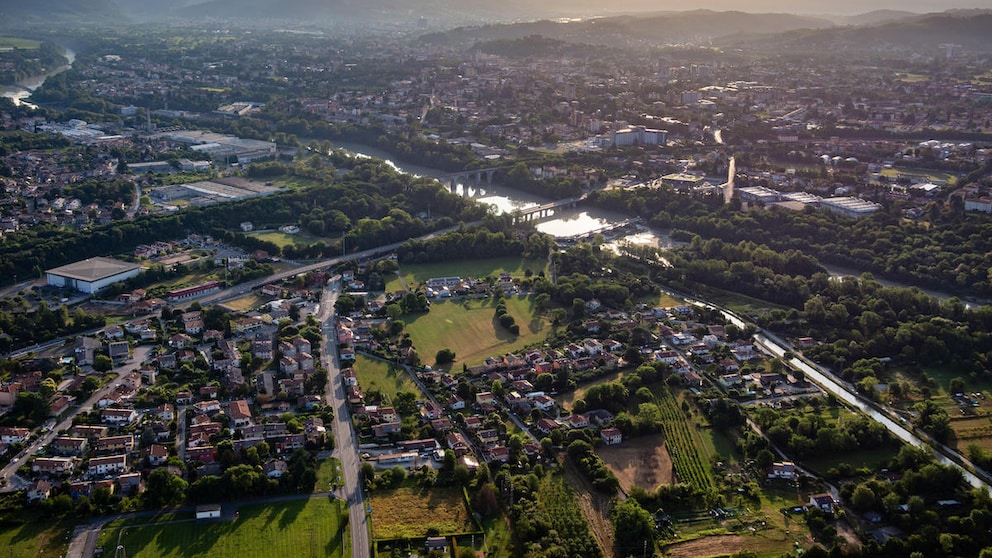 Blick über die Stadt Gorizia, die Nachbarstadt von Nova Gorica