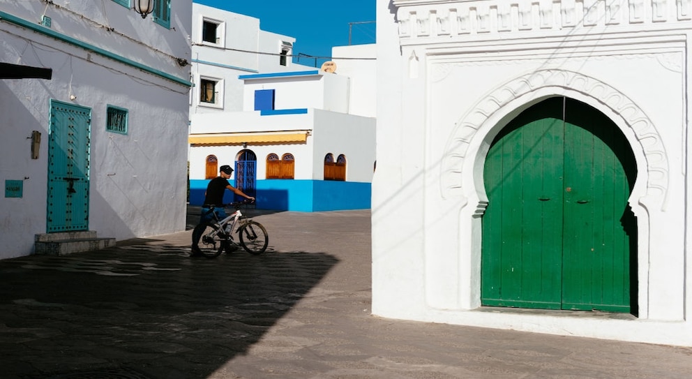 Die Häuser der marokkanischen Stadt Asilah sind alle total liebevoll bemalt