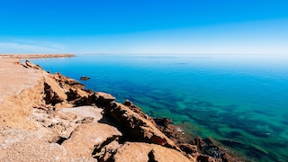 Die Atlantikküste Marokkos in der Nähe der Stadt Dakhla