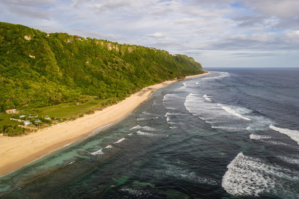 In the south of Bali lies the beautiful Nyang Nyang Beach